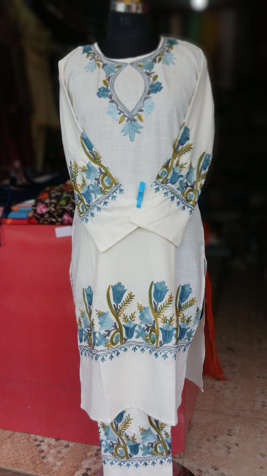 Kashmiri dress